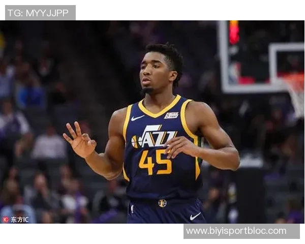 米切尔单节爆发斩获16分全场贡献24分5板5助4断展现全能表现