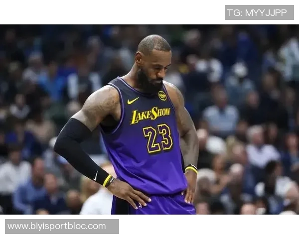 名记直言评判詹姆斯应以当下表现为准而非过去标准 名记直言评判詹姆斯应以当下表现为准而非过去标准